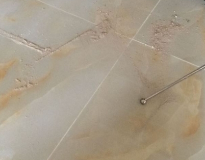 芮城瓷砖空鼓维修公司分享粘合剂选择不当在瓷砖铺贴过程中可能导致以下问题
